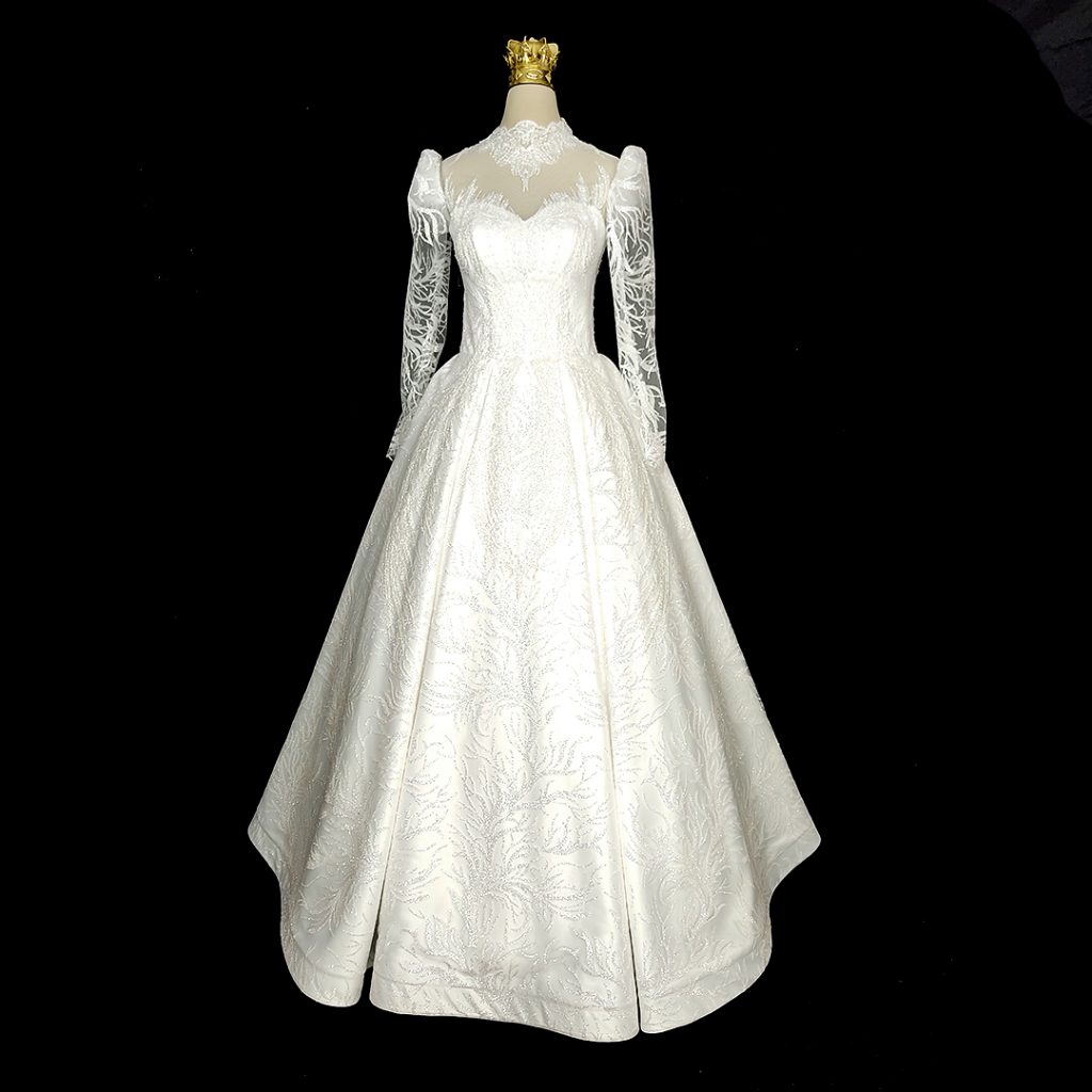 لباس عروس استین تور